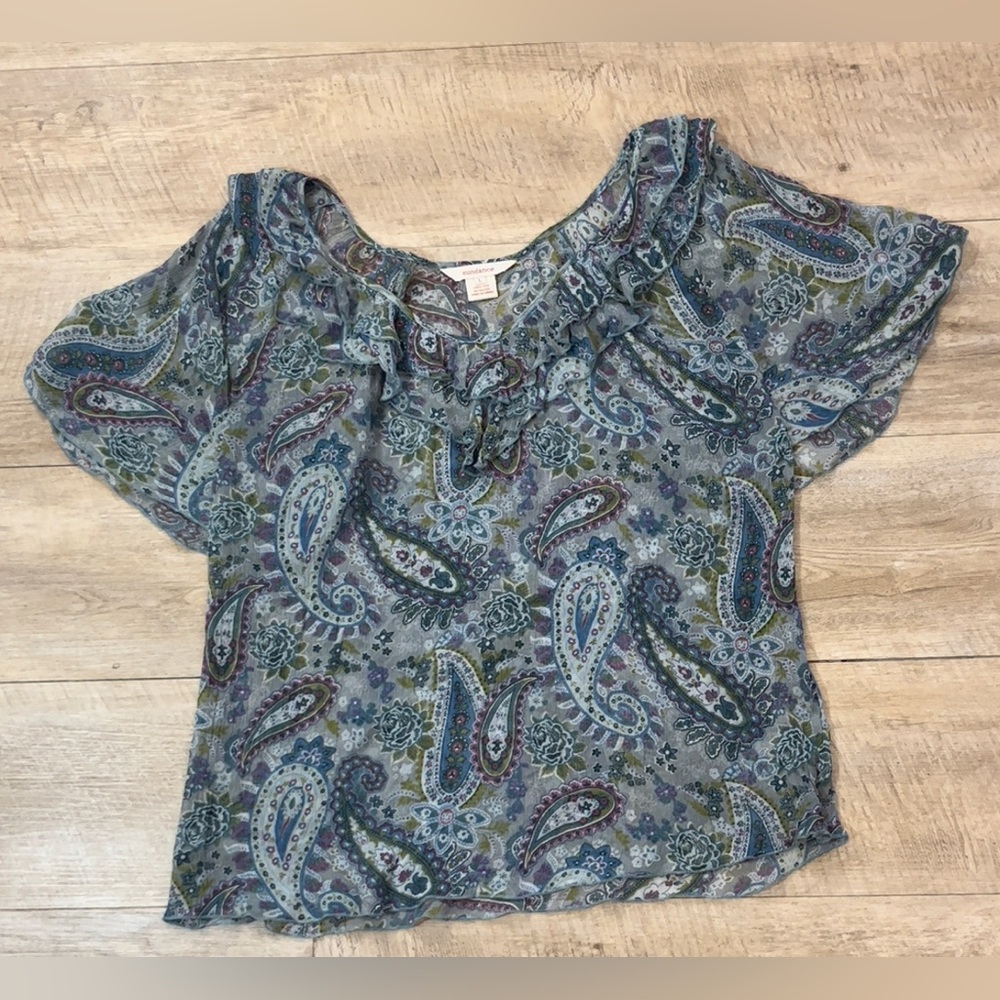 Sundance Women’s 100% Silk Ruffled Neckline Semi-Shear Paisley Top Size Large